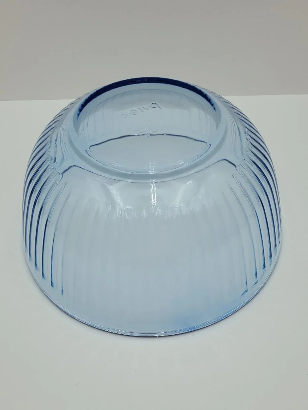 Pyrex Blue Tint 10 Cup Sculpted Mixing Bowl 7403 Ribbed Blue Glass Serving Bowl